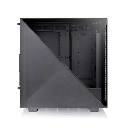 Компьютерный корпус Thermaltake Divider 300 TG без Б/П-0